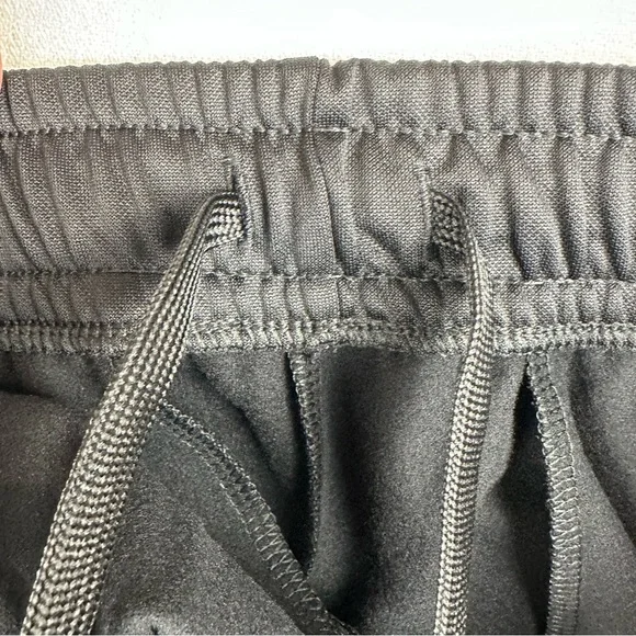 Nike Boys Standard Fit Pull On Active Training Pants NWT - Picture 7 of 14